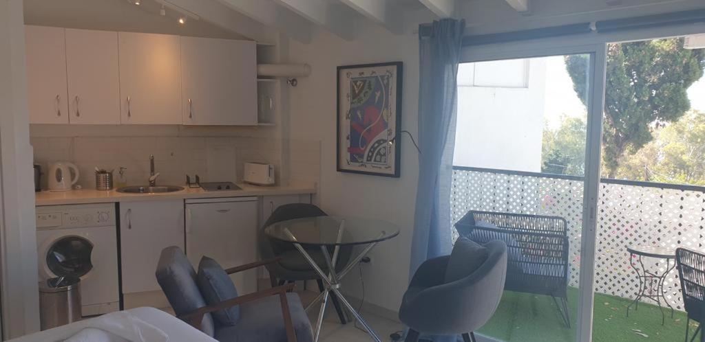 Estudio Banos Del Carmen Apartment Malaga Luaran gambar