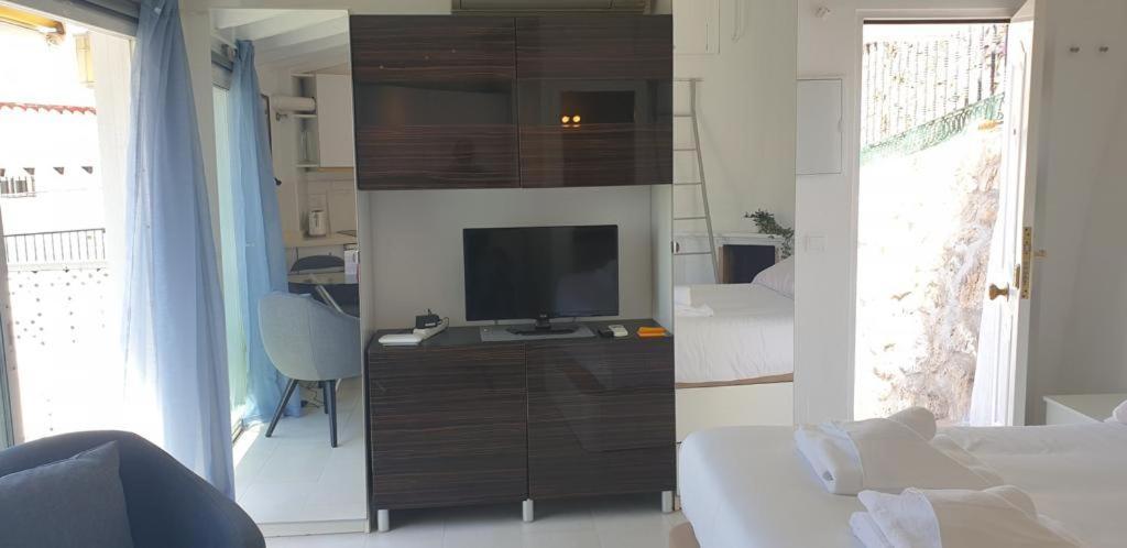 Estudio Banos Del Carmen Apartment Malaga Luaran gambar